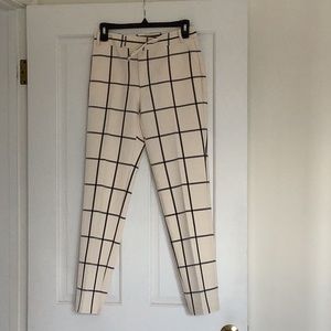 Classic black/ crème window paned pants.